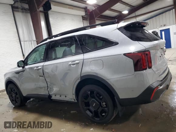 ✅ 2024 Kia Sorento X-Line SX • VIN: 5XYRKDJF7RG262049 • Lot: 85757255. Listed on Copart with 16,105 mi. Free auction sales archive from the USA and detailed vehicle history report at DreamBid. Image 2.