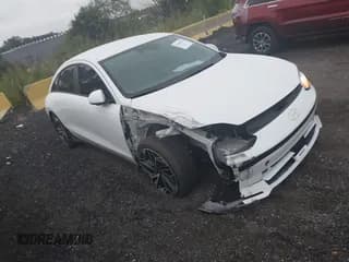 ✅ 2023 Hyundai Ioniq 6 SEL • VIN: KMHM34AC6PA039300 • Lot: 43005333. Listed on IAAI with 22,813 mi. Free auction sales archive from the USA and detailed vehicle history report at DreamBid. Image 1.