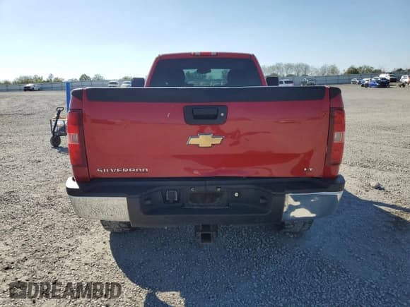 ✅ 2007 Chevrolet Silverado 2500HD 1LT • VIN: 1GCHK24K77E543931 • Lot: 84761255. Wystawiony na Copart z przebiegiem 232 308 mil. Bezpłatny archiwum sprzedaży aukcyjnych z USA i szczegółowy raport historii pojazdu na DreamBid. Zdjęcie 6.