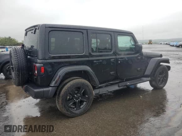 ✅ 2022 Jeep Wrangler Unlimited Sahara • VIN: 1C4HJXEGXNW211886 • Lot: 54877645. Listed on Copart with 64,815 mi. Free auction sales archive from the USA and detailed vehicle history report at DreamBid. Image 3.