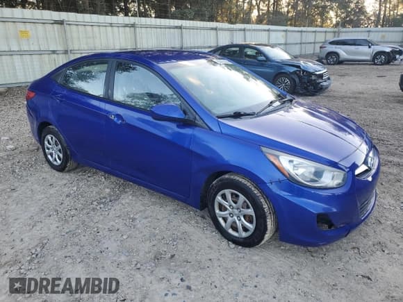 ✅ 2013 Hyundai Accent SE • VIN: KMHCT4AE9D4352008 • Lot: 80873144. Listed on Copart with 137,022 mi. Free auction sales archive from the USA and detailed vehicle history report at DreamBid. Image 4.