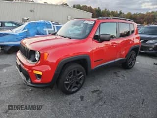 ✅ 2021 Jeep Renegade Latitude • VIN: ZACNJDBB6MPM75898 • Lot: 82727755. Wystawiony na Copart z przebiegiem 71 737 mil. Bezpłatny archiwum sprzedaży aukcyjnych z USA i szczegółowy raport historii pojazdu na DreamBid. Zdjęcie 1.