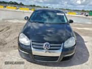 ✅ 2006 Volkswagen Jetta 2.5L • VIN: 3VWSF81KX6M644209 • Lot: 94932355. Listed on Copart with 158,738 mi. Free auction sales archive from the USA and detailed vehicle history report at DreamBid. Image 5.