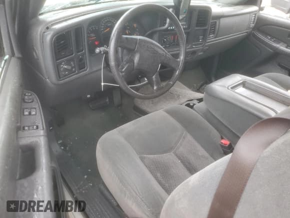 ✅ 2004 Chevrolet Silverado 1500 LS • VIN: 2GCEC19T541248982 • Лот: 73205724. Опубликован ранее на Copart с пробегом 137 684 миль. Бесплатный доступ к архиву аукционных продаж из США и подробный отчёт об истории автомобиля на DreamBid. Изображение 8.