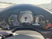 ✅ 2015 Porsche Panamera S E-Hybrid • VIN: WP0AD2A77FL040812 • Лот: 81626565. Опубликован ранее на Copart с пробегом 65 319 миль. Бесплатный доступ к архиву аукционных продаж из США и подробный отчёт об истории автомобиля на DreamBid. Изображение 9.