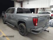 ✅ 2021 GMC Sierra 1500 Elevation • VIN: 3GTU9CED2MG272670 • Lot: 43657809. Wystawiony na IAAI z przebiegiem 71 828 mil. Bezpłatny archiwum sprzedaży aukcyjnych z USA i szczegółowy raport historii pojazdu na DreamBid. Zdjęcie 3.