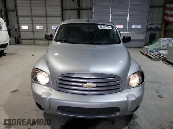 ✅ 2010 Chevrolet HHR LS • VIN: 3GNBAADB1AS560599 • Lot: 82251614. Listed on Copart with 153,211 mi. Free auction sales archive from the USA and detailed vehicle history report at DreamBid. Image 5.