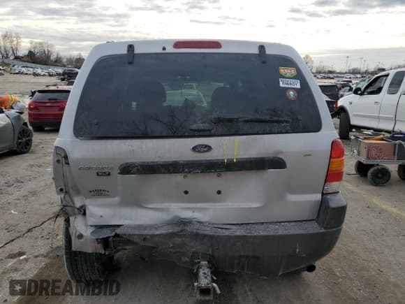 ✅ 2004 Ford Escape XLT • VIN: 1FMYU03134KA19384 • Lot: 46597125. Listed on Copart with 173,947 mi. Free auction sales archive from the USA and detailed vehicle history report at DreamBid. Image 6.