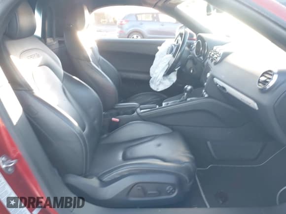 ✅ 2015 Audi TTS 2.0T • VIN: TRUS1AFK0F1000755 • Lot: 43463381. Listed on IAAI with Not provided. Free auction sales archive from the USA and detailed vehicle history report at DreamBid. Image 5.