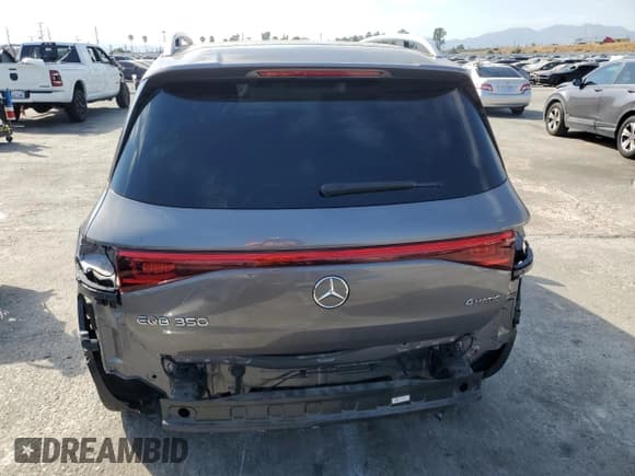 ✅ 2022 Mercedes-Benz EQB 350 • VIN: W1N9M1DB8NN007018 • Лот: 64506204. Опубликован ранее на Copart с пробегом 25 525 миль. Бесплатный доступ к архиву аукционных продаж из США и подробный отчёт об истории автомобиля на DreamBid. Изображение 6.
