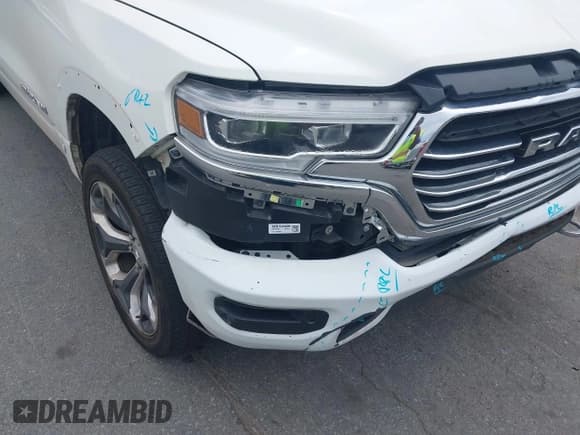 ✅ 2020 Ram 1500 Longhorn • VIN: 1C6SRFST8LN137579 • Lot: 42839039. Listed on IAAI with 129,013 mi. Free auction sales archive from the USA and detailed vehicle history report at DreamBid. Image 17.
