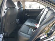 ✅ 2015 Lexus IS 250 • VIN: JTHBF1D26F5068595 • Lot: 43299958. Wystawiony na IAAI z przebiegiem 110 870 mil. Bezpłatny archiwum sprzedaży aukcyjnych z USA i szczegółowy raport historii pojazdu na DreamBid. Zdjęcie 8.