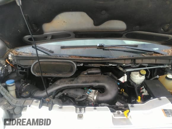 ✅ 2015 Ford Transit XL • VIN: 1FMZK1YM2FKA95295 • Lot: 43346734. Wystawiony na IAAI z przebiegiem 207 411 mil. Bezpłatny archiwum sprzedaży aukcyjnych z USA i szczegółowy raport historii pojazdu na DreamBid. Zdjęcie 10.