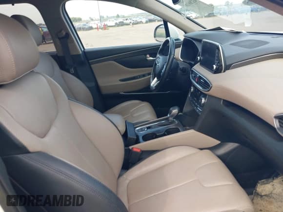 ✅ 2020 Hyundai Santa Fe Limited • VIN: 5NMS5CAA0LH223033 • Лот: 43206187. Опубликован ранее на IAAI с пробегом 61 343 миль. Бесплатный доступ к архиву аукционных продаж из США и подробный отчёт об истории автомобиля на DreamBid. Изображение 5.