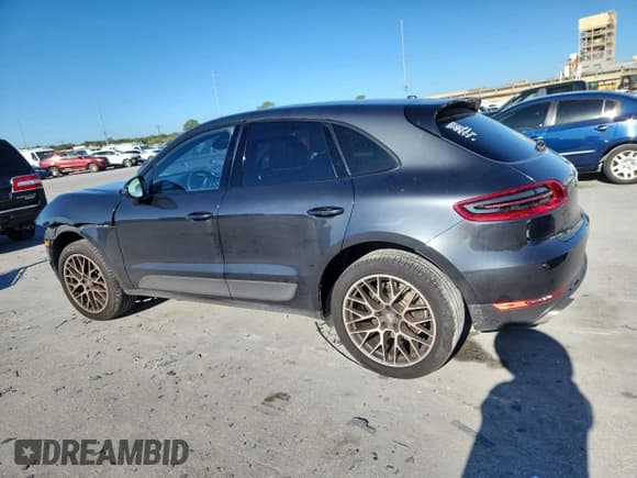 ✅ 2018 Porsche Macan • VIN: WP1AA2A52JLB16404 • Лот: 89521415. Опубликован ранее на Copart с пробегом 52 440 миль. Бесплатный доступ к архиву аукционных продаж из США и подробный отчёт об истории автомобиля на DreamBid. Изображение 2.