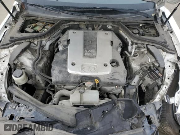 ✅ 2014 Infiniti Q50 Premium • VIN: JN1BV7AP9EM690090 • Lot: 45175265. Listed on Copart with 112,994 mi. Free auction sales archive from the USA and detailed vehicle history report at DreamBid. Image 11.