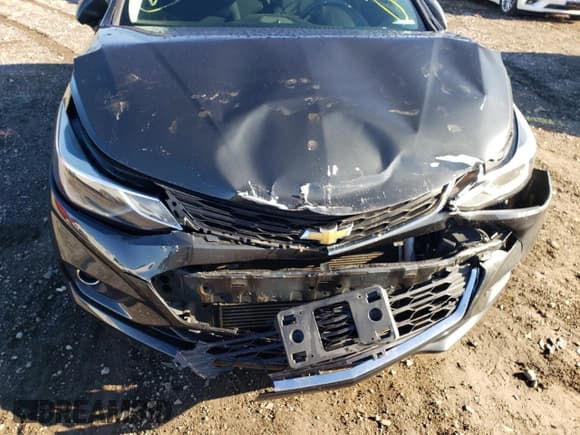 ✅ 2017 Chevrolet Cruze LT • VIN: 3G1BE6SM1HS510240 • Lot: 65183742. Listed on Copart with 106,599 mi. Free auction sales archive from the USA and detailed vehicle history report at DreamBid. Image 7.