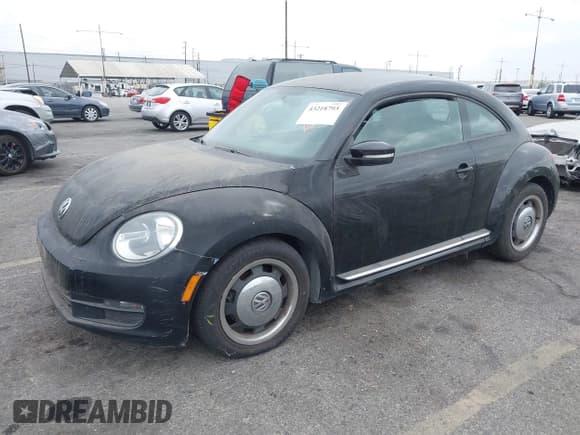 ✅ 2012 Volkswagen Beetle 2.5L PZEV • VIN: 3VWJP7AT3CM629218 • Лот: 43218793. Опубликован ранее на IAAI с пробегом 97 845 миль. Бесплатный доступ к архиву аукционных продаж из США и подробный отчёт об истории автомобиля на DreamBid. Изображение 2.