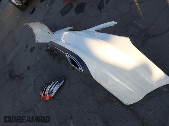 ✅ 2020 Mercedes-Benz C 300 • VIN: WDDWF8DB0LR550520 • Лот: 41337632. Опубликован ранее на IAAI с пробегом 65 908 миль. Бесплатный доступ к архиву аукционных продаж из США и подробный отчёт об истории автомобиля на DreamBid. Изображение 12.