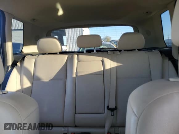 ✅ 2014 Mercedes-Benz GLK 350 • VIN: WDCGG8JB1EG331493 • Лот: 93061965. Опубликован ранее на Copart с пробегом 170 306 миль. Бесплатный доступ к архиву аукционных продаж из США и подробный отчёт об истории автомобиля на DreamBid. Изображение 10.