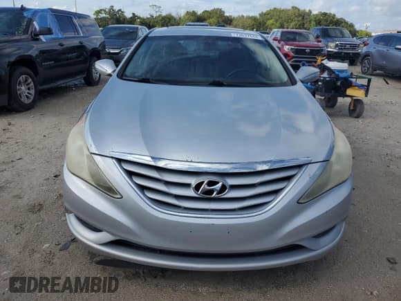 ✅ 2011 Hyundai Sonata GLS • VIN: 5NPEB4AC6BH060127 • Lot: 73637644. Listed on Copart with 160,639 mi. Free auction sales archive from the USA and detailed vehicle history report at DreamBid. Image 5.