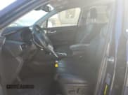 ✅ 2020 Hyundai Santa Fe Limited • VIN: 5NMS5CAA2LH227715 • Lot: 44517484. Wystawiony na Copart z przebiegiem 50 817 mil. Bezpłatny archiwum sprzedaży aukcyjnych z USA i szczegółowy raport historii pojazdu na DreamBid. Zdjęcie 7.