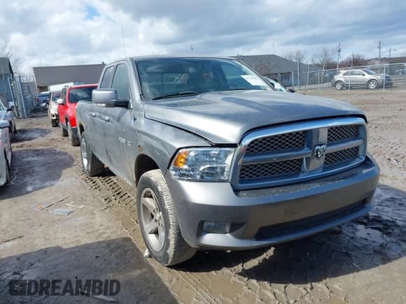 ✅ 2009 Dodge 1500 SLT • VIN: 1D3HV18T29S708378 • Lot: 41721700. Wystawiony na IAAI z przebiegiem 182 705 mil. Bezpłatny archiwum sprzedaży aukcyjnych z USA i szczegółowy raport historii pojazdu na DreamBid. Zdjęcie 1.