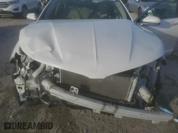 ✅ 2015 Lincoln MKZ Hybrid • VIN: 3LN6L2LU5FR610833 • Lot: 43789095. Listed on Copart with Not provided. Free auction sales archive from the USA and detailed vehicle history report at DreamBid. Image 12.