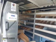 ✅ 2017 Ford Transit • VIN: 1FTYE2CM4HKA31492 • Lot: 42264076. Wystawiony na IAAI z przebiegiem 182 598 mil. Bezpłatny archiwum sprzedaży aukcyjnych z USA i szczegółowy raport historii pojazdu na DreamBid. Zdjęcie 8.