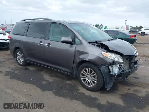 2011 Toyota Sienna XLE AAS with VIN 5TDYK3DC8BS059333, listed as a IAAI auction lot 43501915 with 173,775 mi miles and . Bid and sale history available at DreamBid. Image 1.