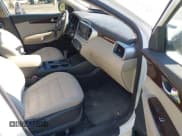 ✅ 2016 Kia Sorento LX • VIN: 5XYPGDA50GG089665 • Lot: 43752655. Listed on IAAI with 163,387 mi. Free auction sales archive from the USA and detailed vehicle history report at DreamBid. Image 5.