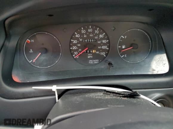 ✅ 1995 Toyota Corolla • VIN: 1NXAE04B2SZ234231 • Lot: 96584905. Listed on Copart with 247,043 mi. Free auction sales archive from the USA and detailed vehicle history report at DreamBid. Image 9.