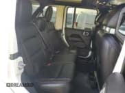 ✅ 2020 Jeep Wrangler Unlimited Sahara • VIN: 1C4HJXEM8LW325372 • Lot: 44350084. Wystawiony na Copart z przebiegiem 55 314 mil. Bezpłatny archiwum sprzedaży aukcyjnych z USA i szczegółowy raport historii pojazdu na DreamBid. Zdjęcie 10.