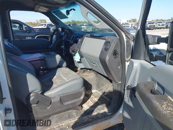 ✅ 2015 Ford F-250 XLT • VIN: 1FT7X2BT2FEA39066 • Лот: 43622986. Опубликован ранее на IAAI с пробегом Не указан. Бесплатный доступ к архиву аукционных продаж из США и подробный отчёт об истории автомобиля на DreamBid. Изображение 5.