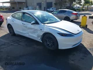 ✅ 2025 Tesla Model 3 Long Range • VIN: 5YJ3E1EA9SF913379 • Lot: 43493898. Listed on IAAI with 21,573 mi. Free auction sales archive from the USA and detailed vehicle history report at DreamBid. Image 1.