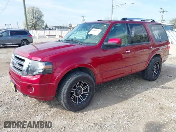 ✅ 2014 Ford Expedition Limited • VIN: 1FMJU2A59EEF11680 • Лот: 42085676. Опубликован ранее на IAAI с пробегом 112 027 миль. Бесплатный доступ к архиву аукционных продаж из США и подробный отчёт об истории автомобиля на DreamBid. Изображение 2.