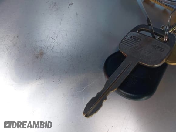 ✅ 2002 Toyota Tacoma PreRunner • VIN: 5TESN92N22Z095154 • Lot: 42516871. Listed on IAAI with 249,350 mi. Free auction sales archive from the USA and detailed vehicle history report at DreamBid. Image 11.