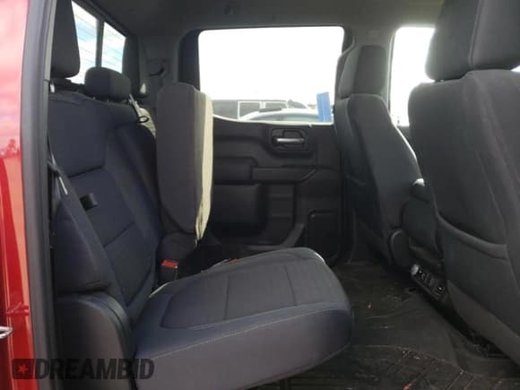 ✅ 2020 Chevrolet Silverado 1500 LT • VIN: 1GCUYDED0LZ323297 • Lot: 79124984. Wystawiony na Copart z przebiegiem 61 392 mil. Bezpłatny archiwum sprzedaży aukcyjnych z USA i szczegółowy raport historii pojazdu na DreamBid. Zdjęcie 10.