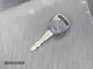 ✅ 2011 Chevrolet Silverado 1500 LS • VIN: 1GCRKREAXBZ241408 • Lot: 42569887. Wystawiony na IAAI z przebiegiem 177 499 mil mil. Skorzystaj z bezpłatnego archiwum sprzedaży aukcyjnych z USA i zobacz szczegółowy raport historii pojazdu na DreamBid. Zdjęcie 11.