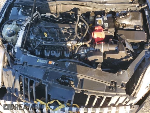 ✅ 2010 Mercury Milan • VIN: 3MEHM0HA6AR649578 • Lot: 92316845. Listed on Copart with 332,983 mi. Free auction sales archive from the USA and detailed vehicle history report at DreamBid. Image 11.