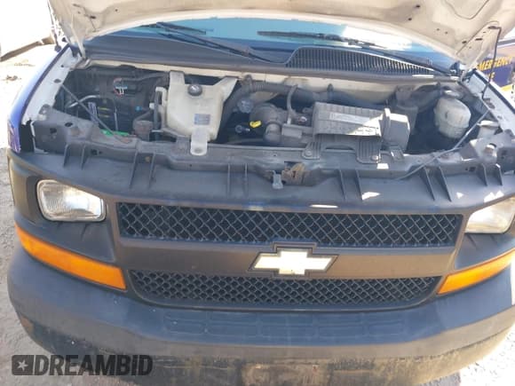 ✅ 2008 Chevrolet Express Cargo • VIN: 1GCGG25C581229661 • Lot: 43583653. Listed on IAAI with 296,267 mi. Free auction sales archive from the USA and detailed vehicle history report at DreamBid. Image 10.