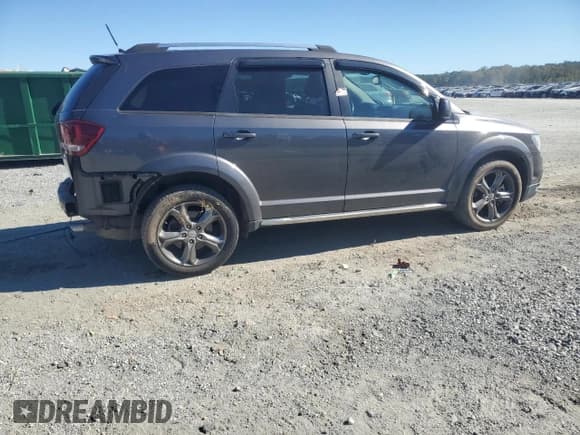 ✅ 2015 Dodge Journey Crossroad • VIN: 3C4PDCGG1FT639328 • Lot: 86686065. Listed on Copart with 34,770 mi. Free auction sales archive from the USA and detailed vehicle history report at DreamBid. Image 3.