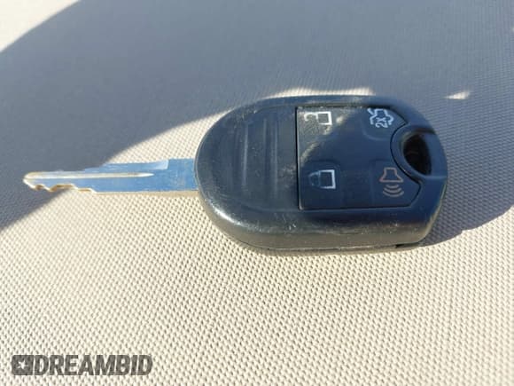 ✅ 2012 Ford Mustang Premium • VIN: 1ZVBP8EM5C5201556 • Lot: 43367013. Listed on IAAI with 79,539 mi. Free auction sales archive from the USA and detailed vehicle history report at DreamBid. Image 11.