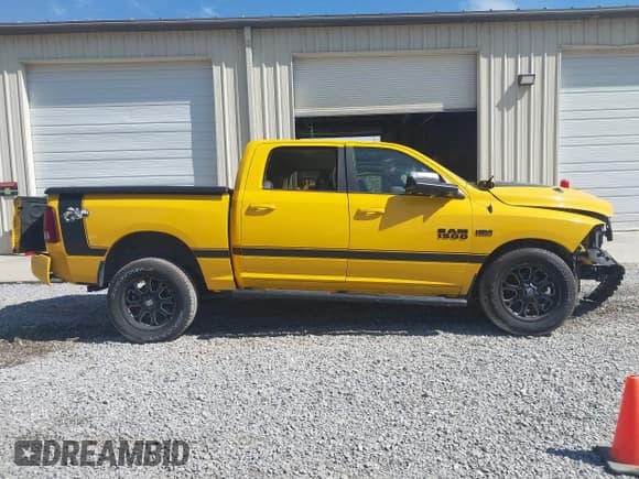 ✅ 2016 Ram 1500 Sport • VIN: 1C6RR7MT2GS354070 • Lot: 43329317. Listed on IAAI with Not provided. Free auction sales archive from the USA and detailed vehicle history report at DreamBid. Image 12.