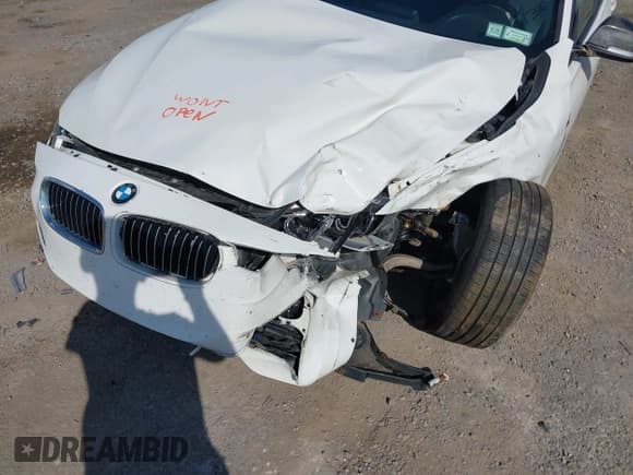 ✅ 2013 BMW 3 Series 328i xDrive • VIN: WBA3B3C5XDJ810099 • Лот: 43180136. Опубликован ранее на IAAI с пробегом 153 650 миль. Бесплатный доступ к архиву аукционных продаж из США и подробный отчёт об истории автомобиля на DreamBid. Изображение 6.