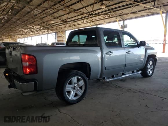 ✅ 2007 Chevrolet Silverado 1500 LTZ • VIN: 2GCEC13Y571524716 • Lot: 85682235. Listed on Copart with 153,665 mi. Free auction sales archive from the USA and detailed vehicle history report at DreamBid. Image 3.