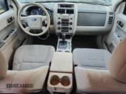 ✅ 2012 Ford Escape XLT • VIN: 1FMCU9DG0CKB51857 • Lot: 85476735. Wystawiony na Copart z przebiegiem 144 395 mil. Bezpłatny archiwum sprzedaży aukcyjnych z USA i szczegółowy raport historii pojazdu na DreamBid. Zdjęcie 8.