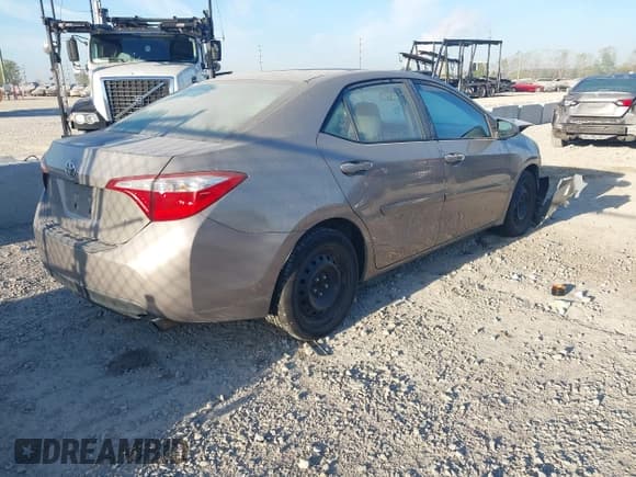 ✅ 2014 Toyota Corolla L • VIN: 2T1BURHE6EC033275 • Lot: 43373998. Listed on IAAI with 97,322 mi. Free auction sales archive from the USA and detailed vehicle history report at DreamBid. Image 4.