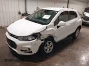 ✅ 2022 Chevrolet Trax LS • VIN: KL7CJNSM0NB547818 • Lot: 42086949. Listed on IAAI with 33,086 mi. Free auction sales archive from the USA and detailed vehicle history report at DreamBid. Image 2.