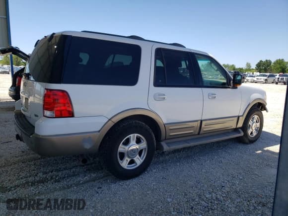 ✅ 2004 Ford Expedition Eddie Bauer • VIN: 1FMEU17W44LA73866 • Lot: 57650275. Listed on Copart with 358,399 mi. Free auction sales archive from the USA and detailed vehicle history report at DreamBid. Image 3.